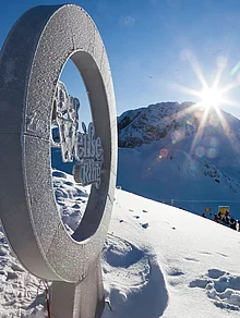 der weiße ring am berg