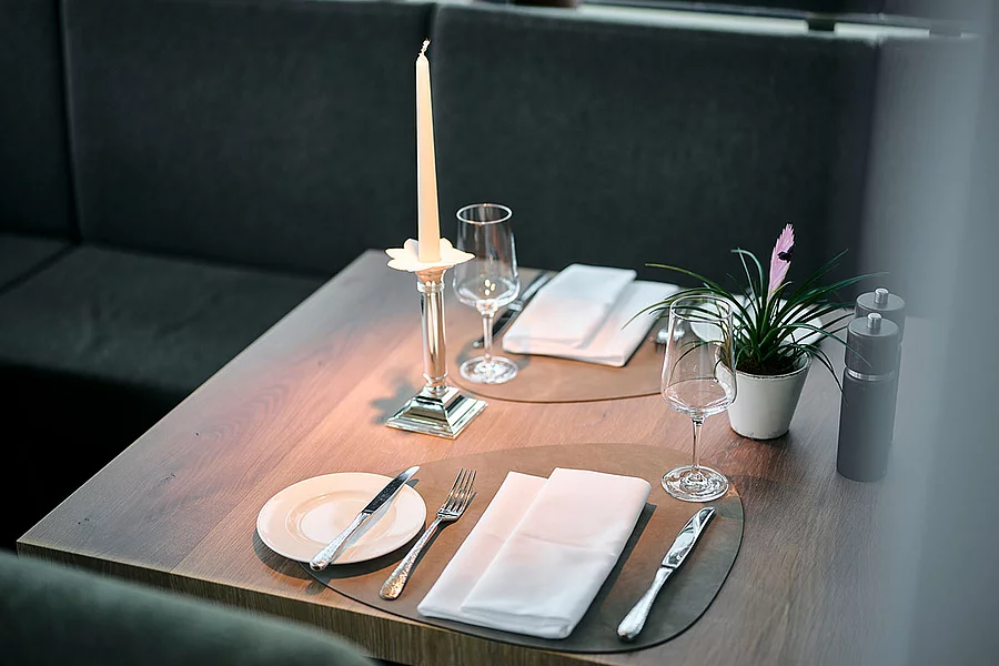 Cresta Restaurant gedeckter Tisch